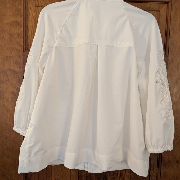 Chico's size 1, White Swing Jacket - Picture 3 of 16